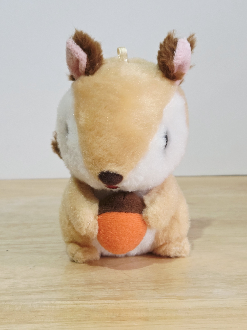 *4 for $20* Squirrel With Acorn 4.5" Plush - Picture 2 of 5